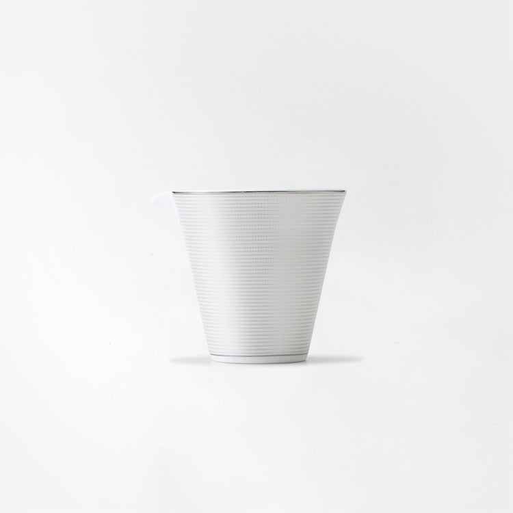 クリームピッチャー