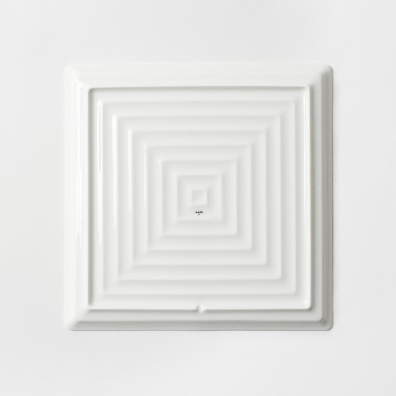 23.5cmスクエアプレート