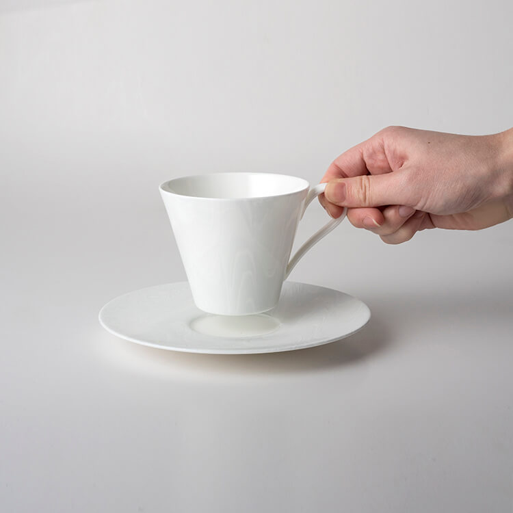 WAVE 16.5cmソーサー