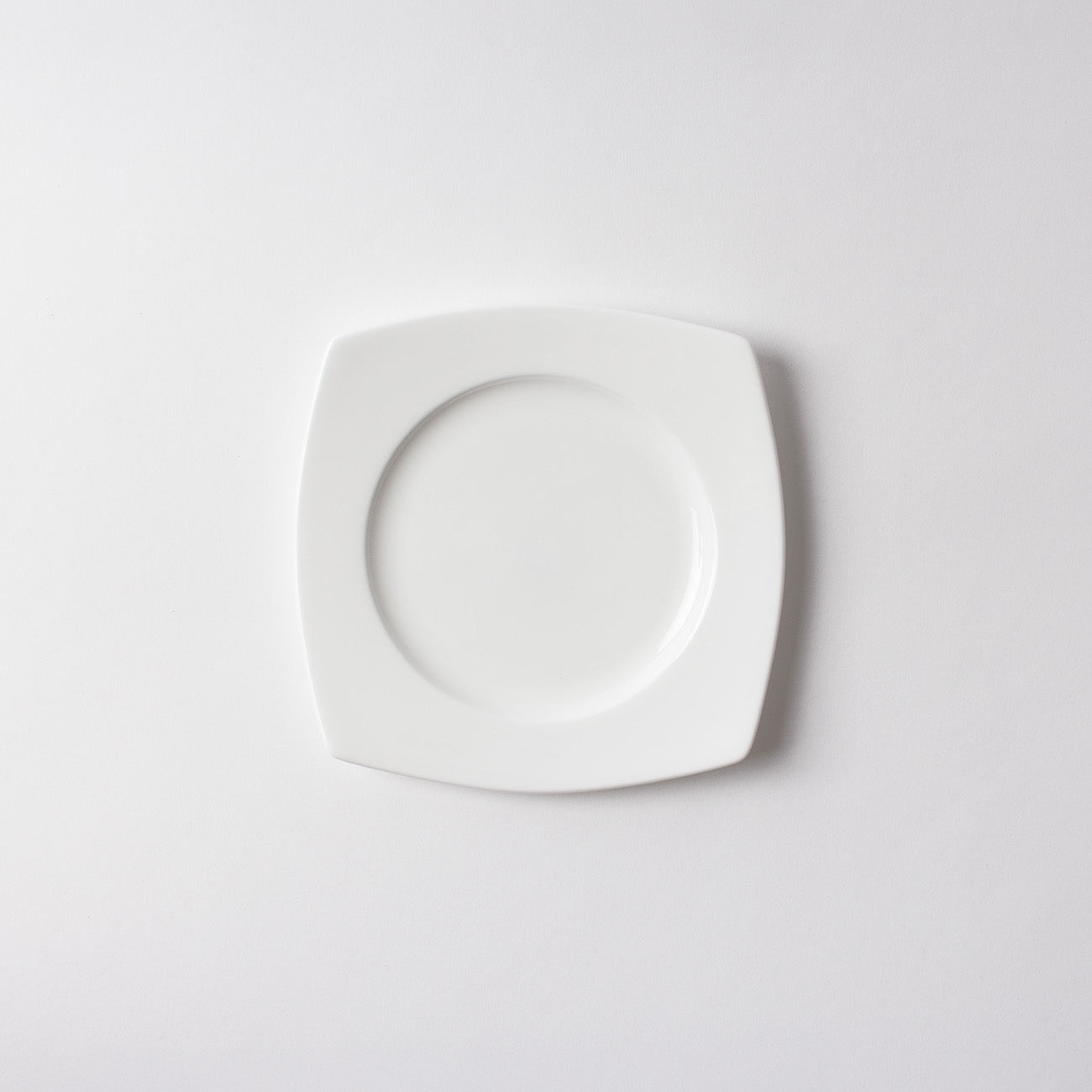 18cmスクエアプレート