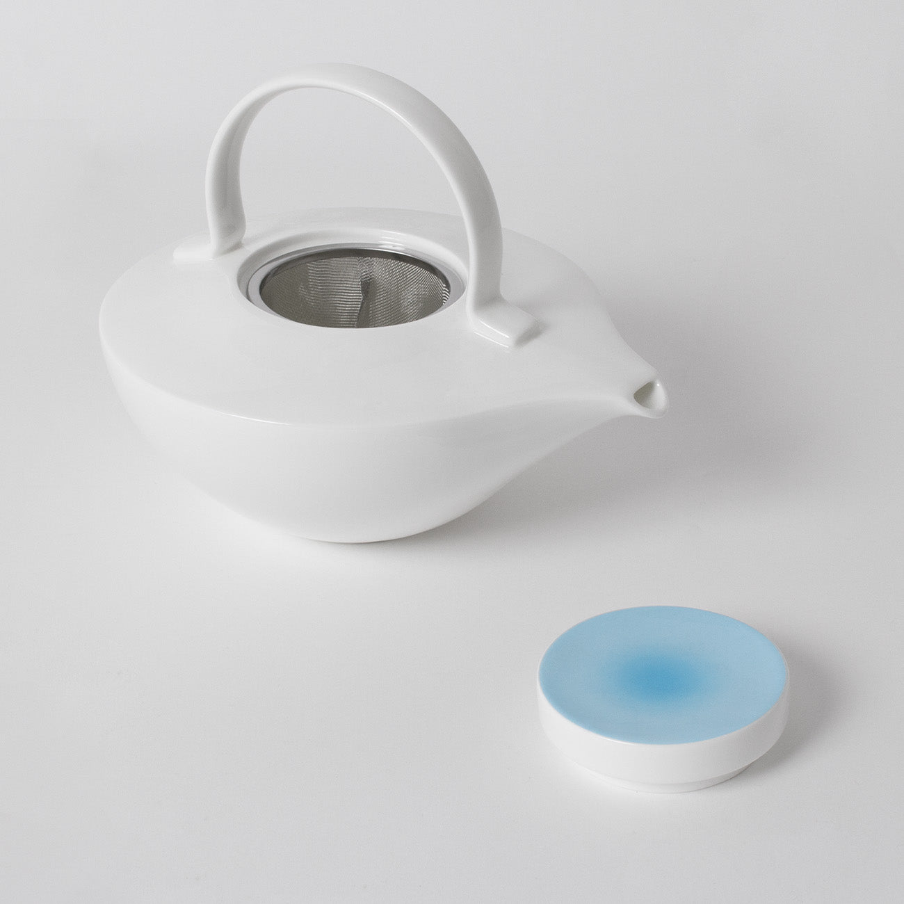 ティーポット(1000cc)(ストレーナ付) (アクアブルー)