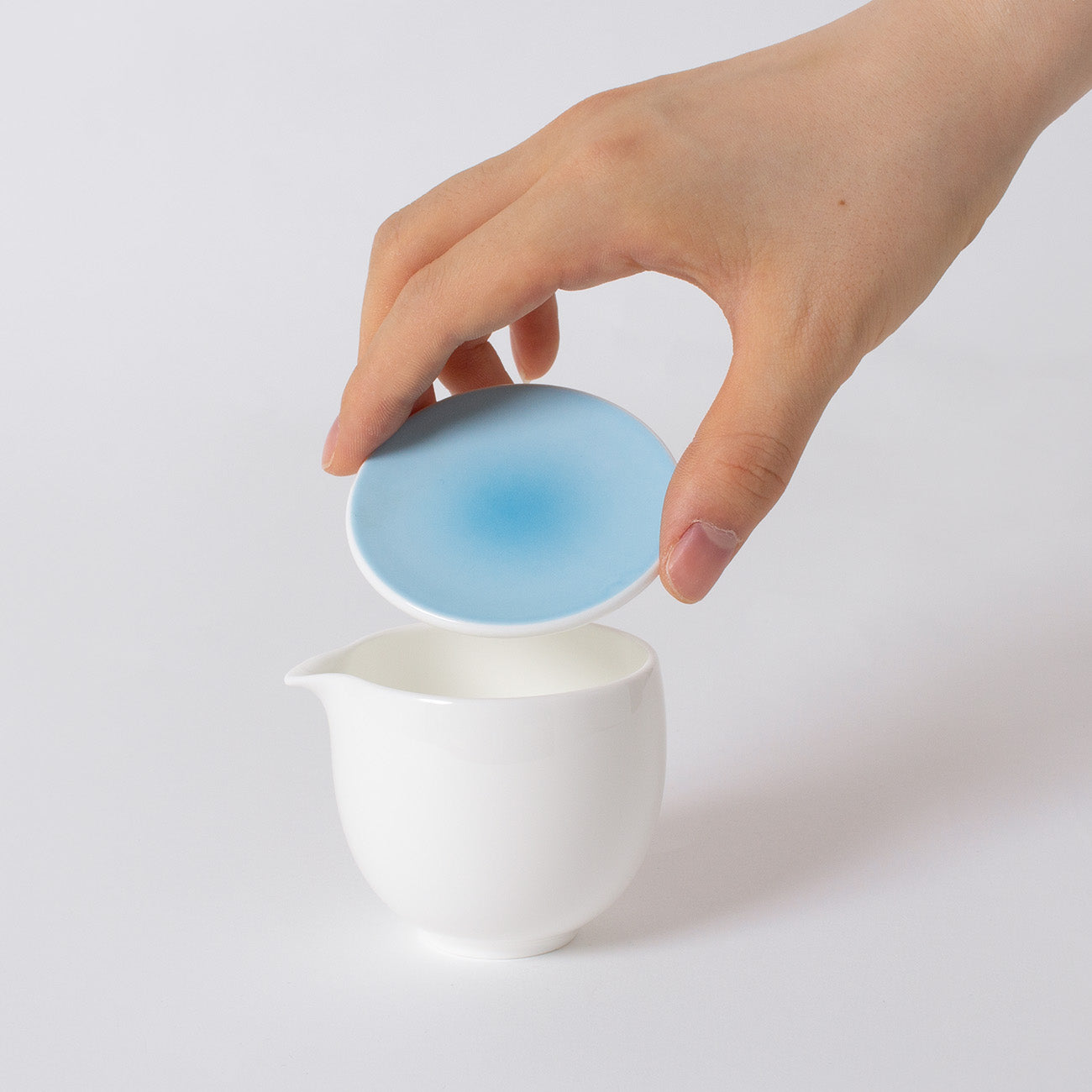 フタ付クリーマー(80cc) (アクアブルー)