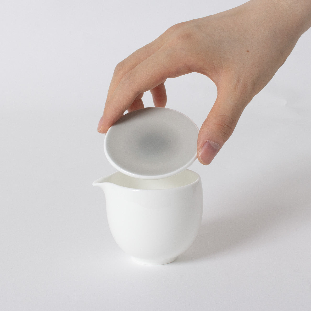 フタ付クリーマー(80cc) (アッシュグレー)