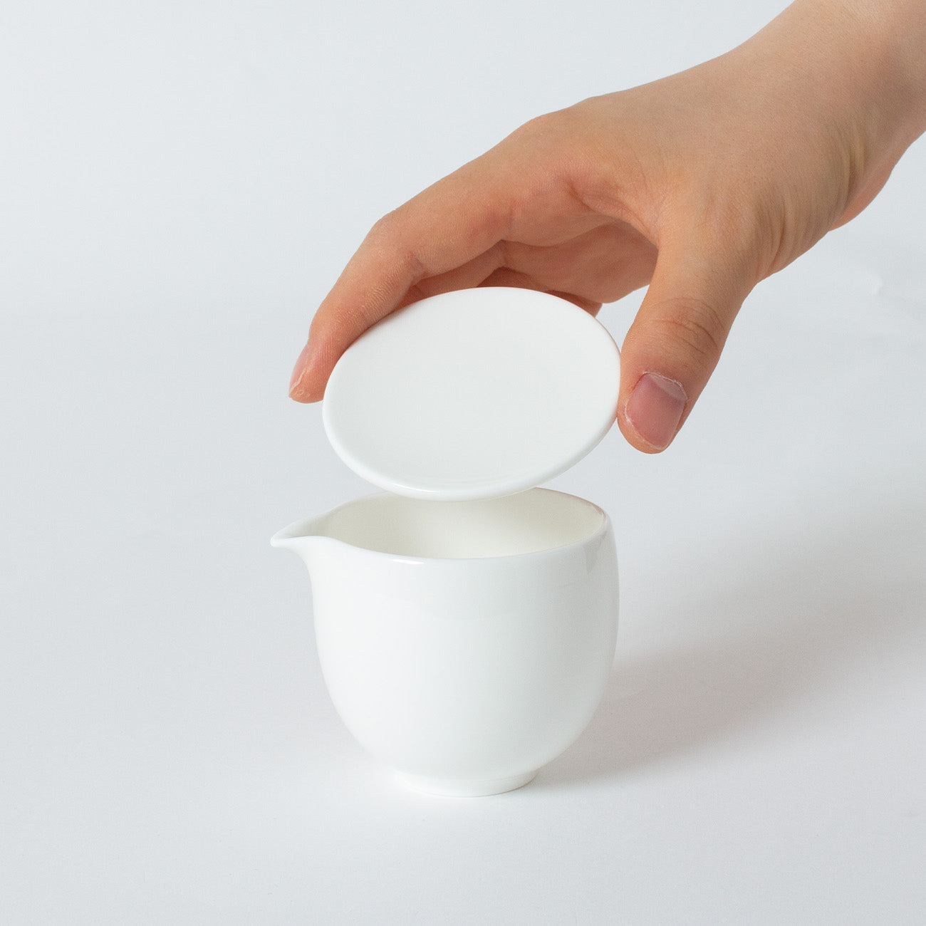 フタ付クリーマー (80cc)