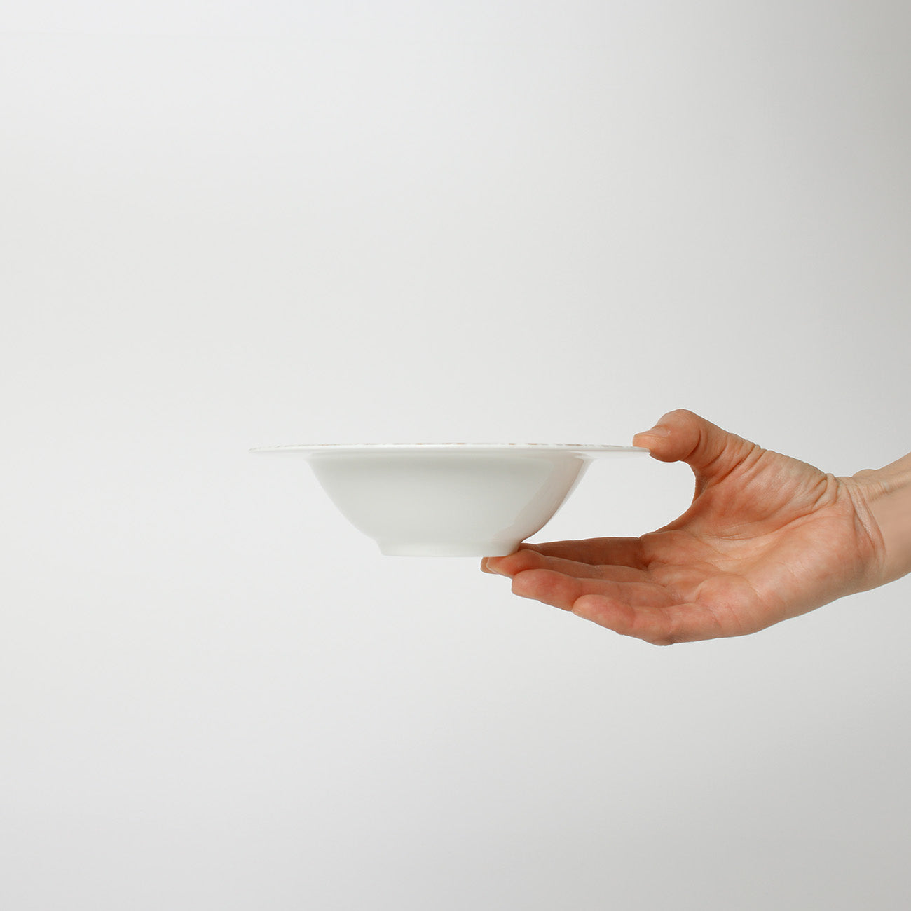 涼月 16.5cmフルーツ/シリアル