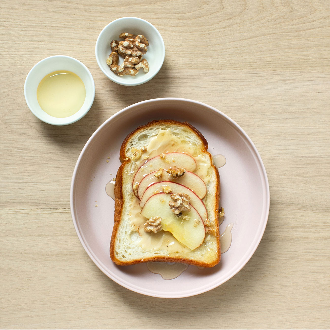 20cmボール イチゴミルク