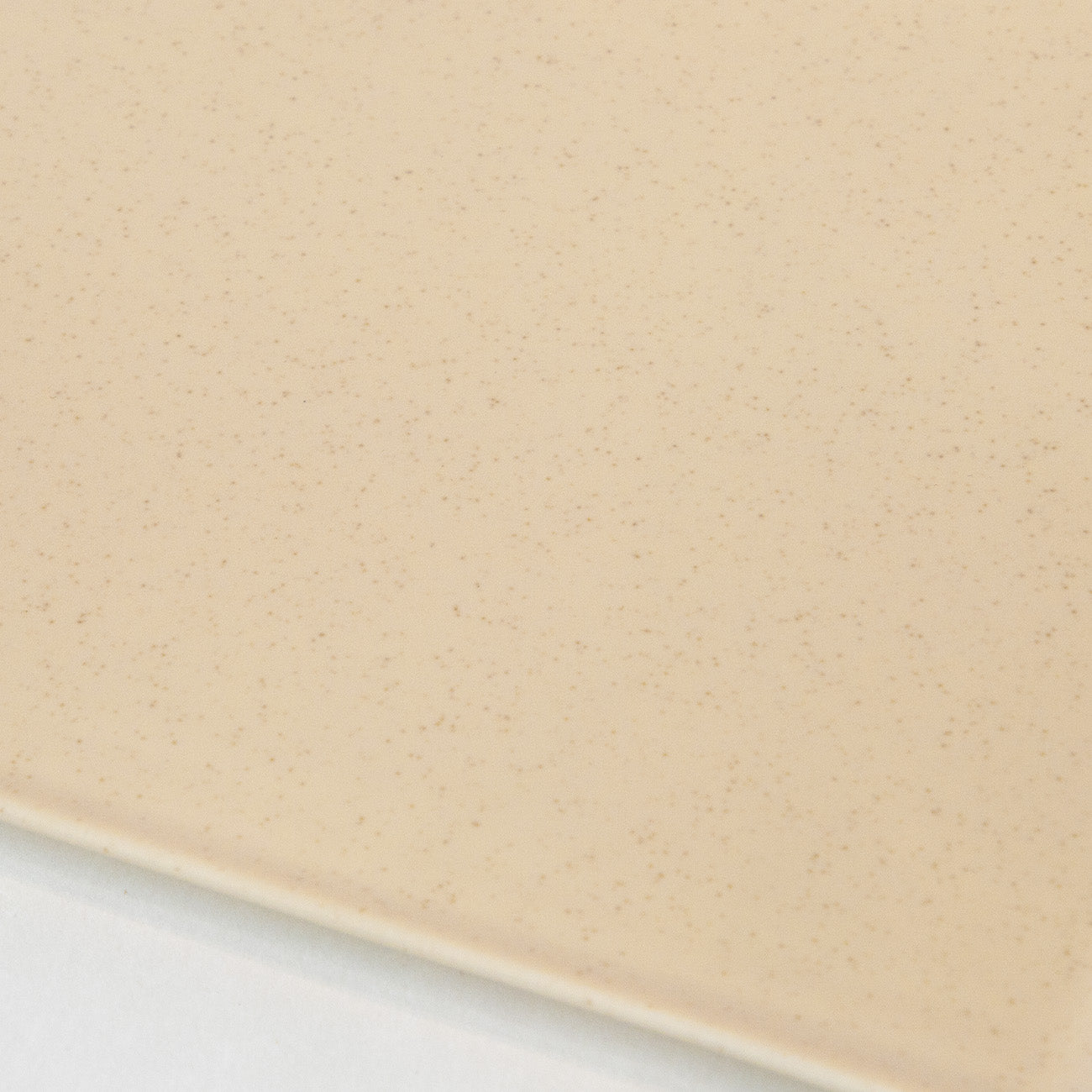 19cm角皿 クリーム