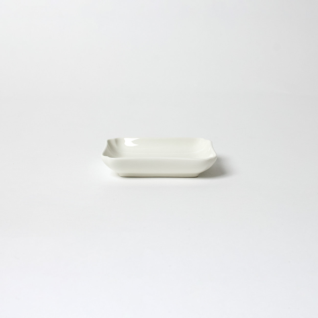 nikko食器｜10.5cm長角トレー｜プレート・深皿｜アウトレット