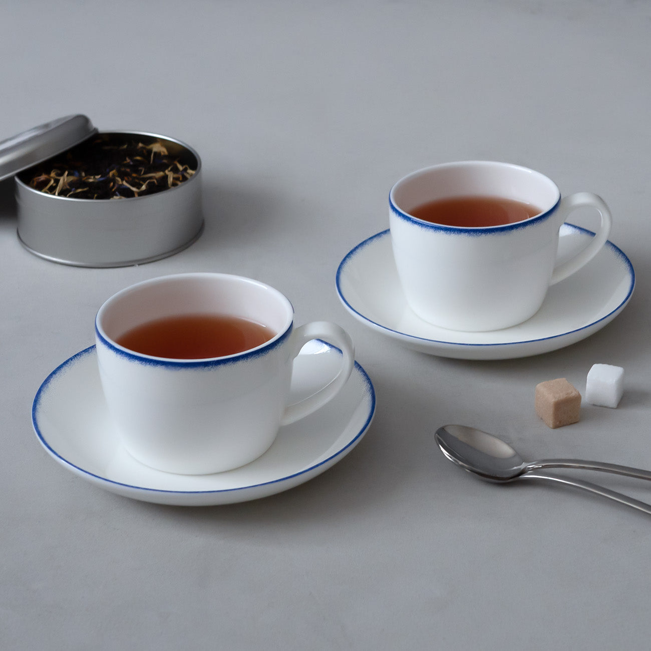 ペアカップ&ソーサー A1