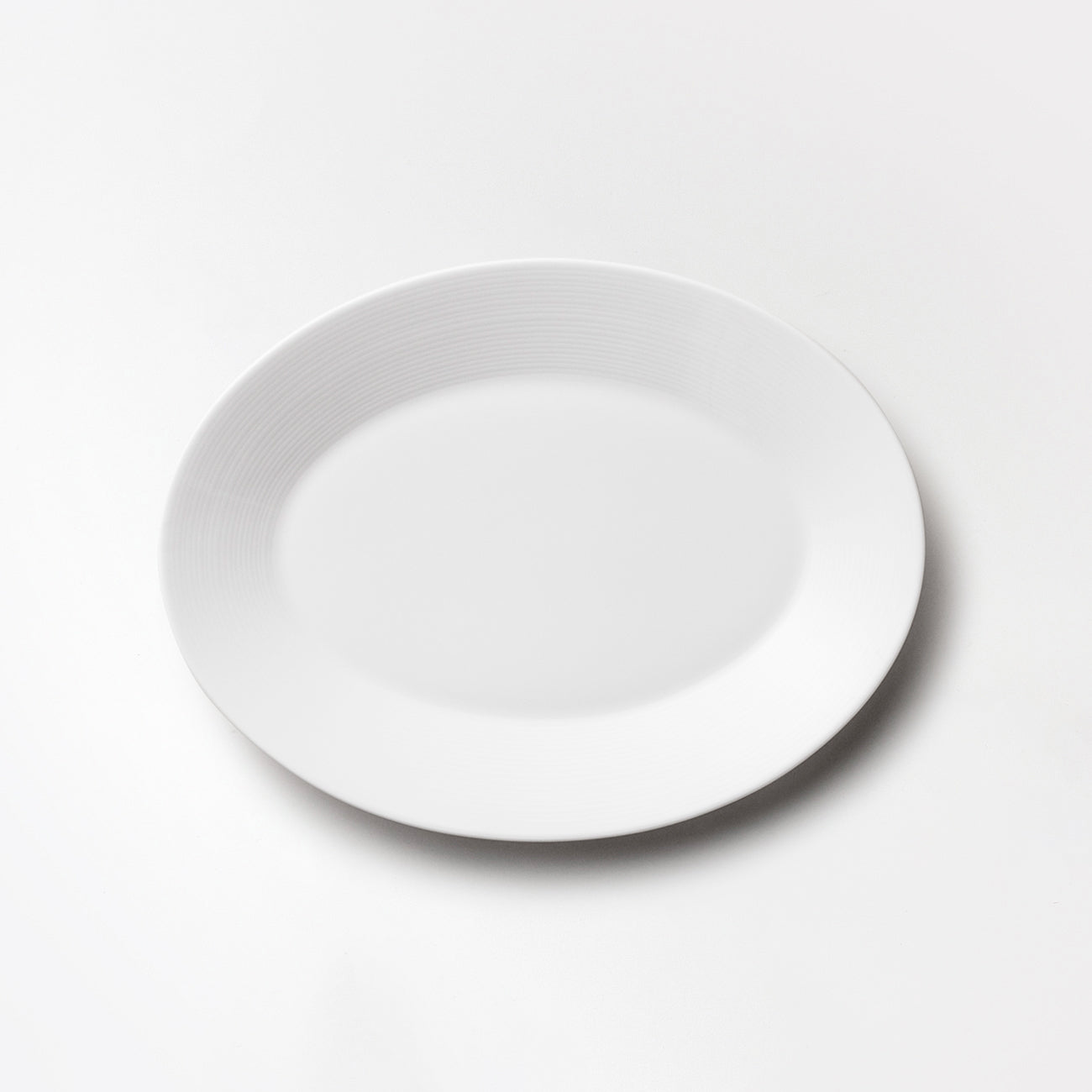 22cmオーバルプレート