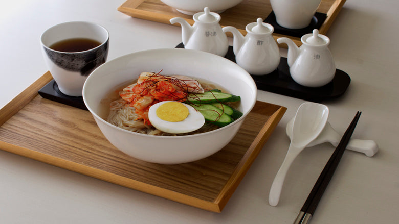 シンプルで美しいNIKKOの丼