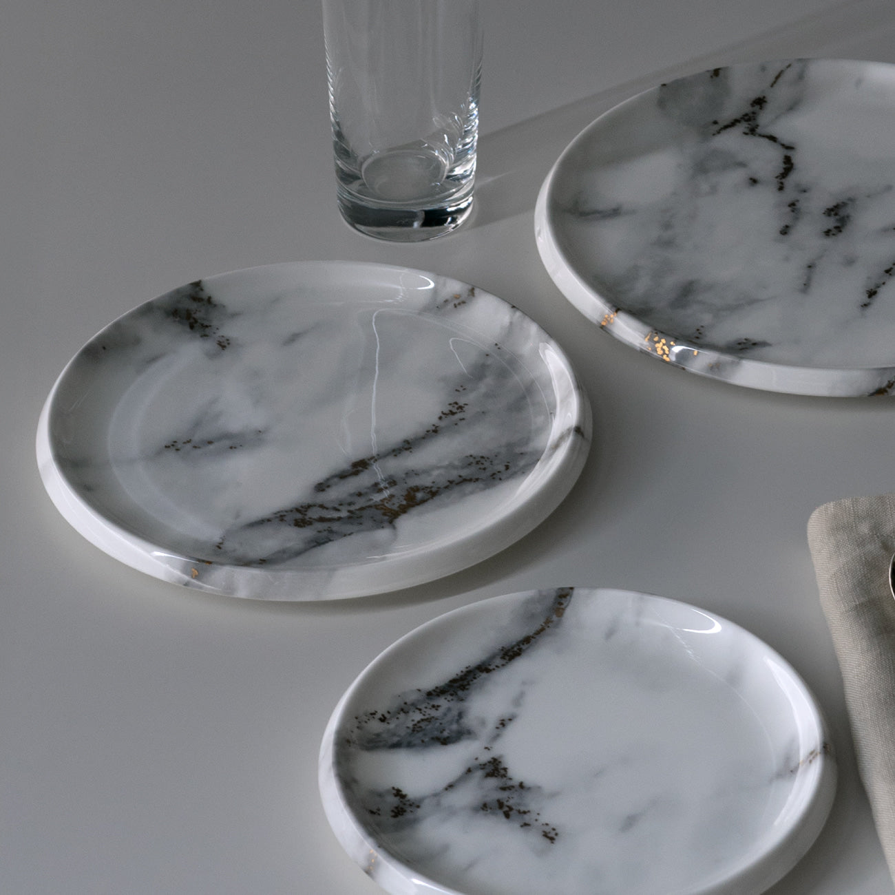 20.5cmプレート｜おしゃれカフェ食器｜MARBLE GREY｜ニッコー公式