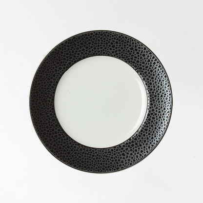 BLACK 23cmプレート
