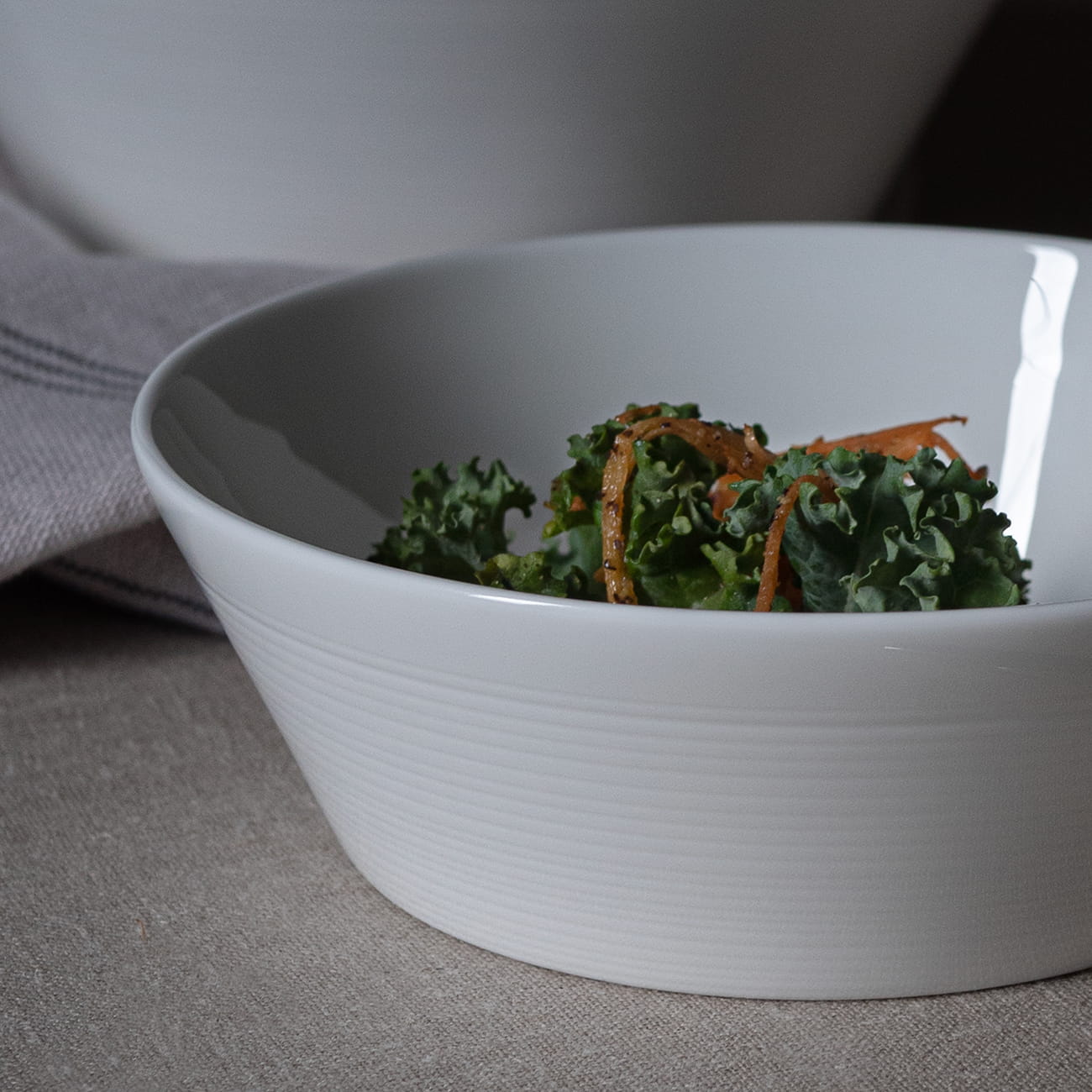 白いブランド食器｜14cmボール (H4.5)｜EXQUISITE｜ニッコー公式