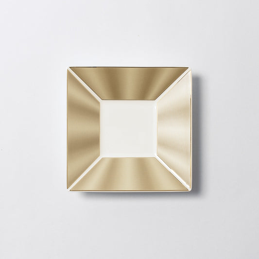 16cmスクエアトレー (シルクシャンパン)