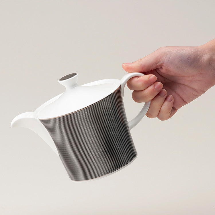 NIKKO ニッコー ティポット(M) SILK BLACK 11734-6462（同梱・代引き不可） nikko食器｜ティポット (M)(800cc)｜ポット・急須｜ニッコー公式