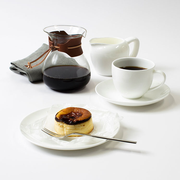 クリーマー｜柳宗理ボーンチャイナシリーズ｜柳宗理｜白いカフェ食器