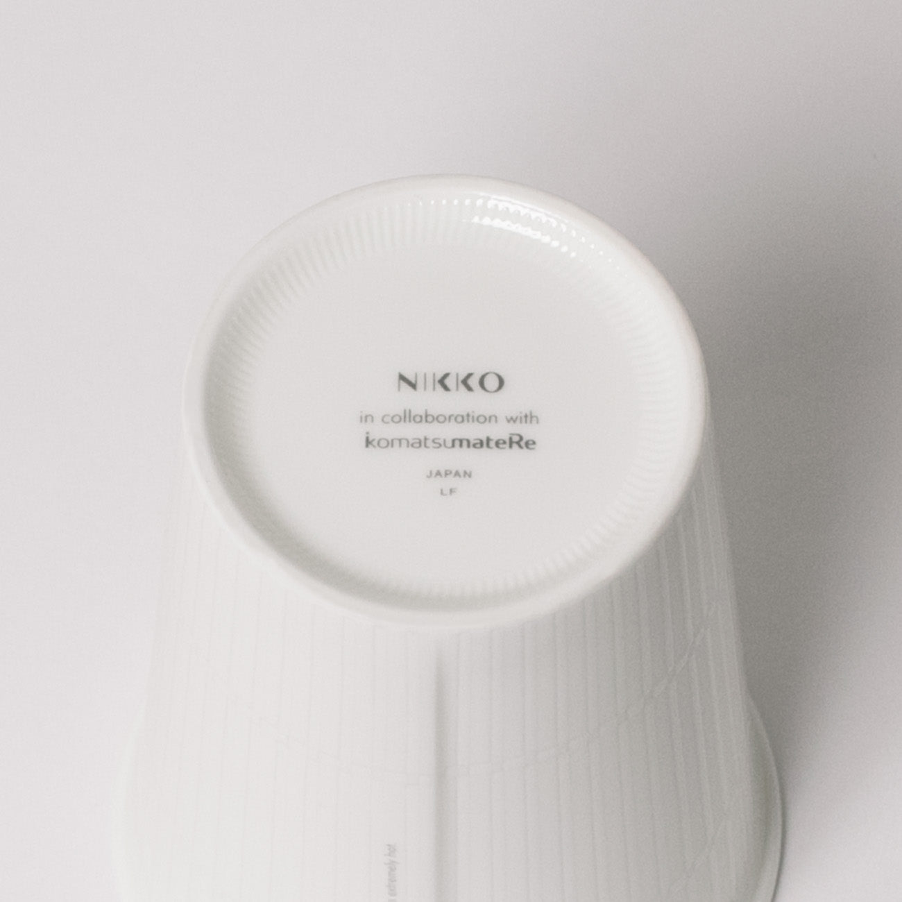 nikko食器｜like a Paper Cup (出格子) スリーブ付 (オニオン)｜カップ