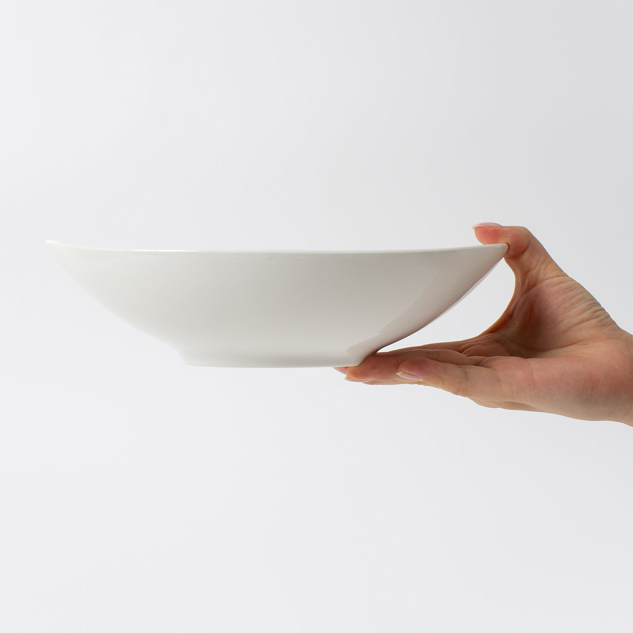 白い食器｜電子レンジ・食洗機・オーブン対応｜23cmリーフボール 2個
