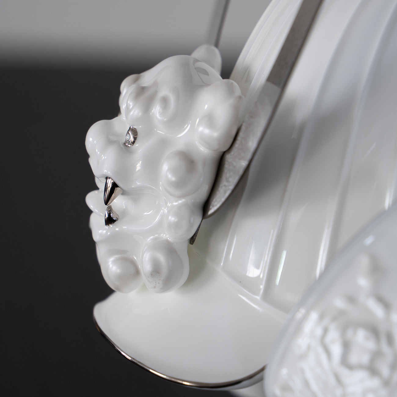 【復興支援商品】兜 獅子に牡丹