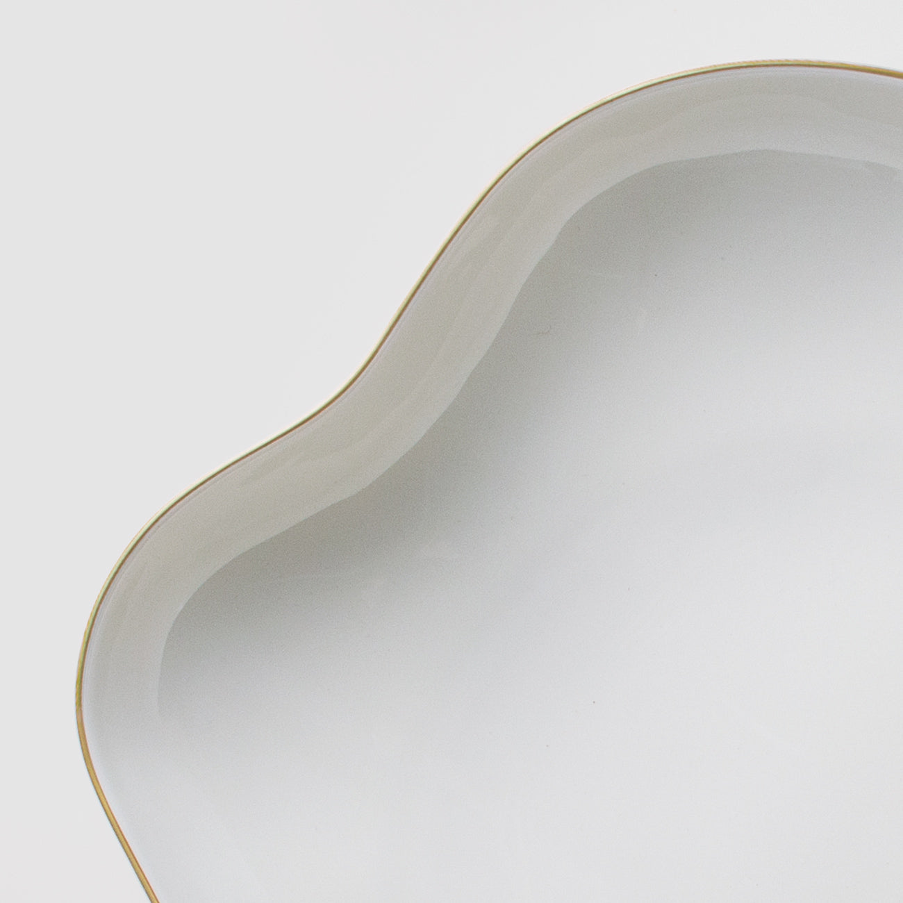 NIKKO ニッコー 26cmディーププレート GOLDLINE 15201-40265[検索用キーワード＝NIKKO ニッコー 26cmディーププレート GOLDLINE 15201-40265] NIKKO ニッコー 26cmディーププレート GOLDLINE 15201-40265[検索用