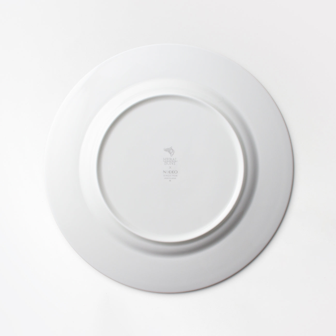 【復興支援商品】ART PLATE 25cm Sanae Sasaki 「(無題)(丸)」